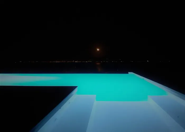 Infinity ∞ Vendégház